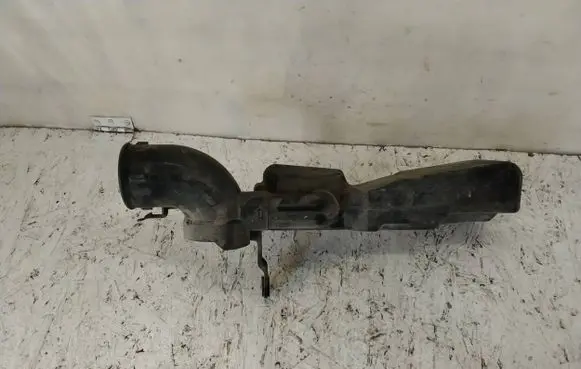 Mazda Premacy Air intake duct part 9806616380