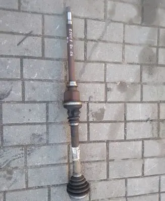 Peugeot 5008 Front driveshaft