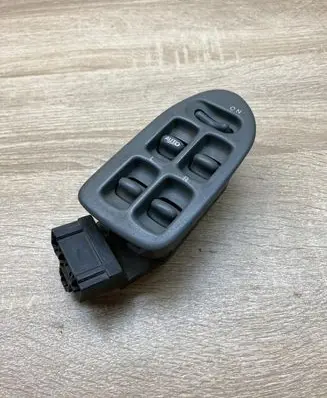 Honda Civic Electric window control switch M13285