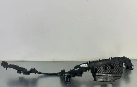 Volkswagen Touareg III Dash center air vent grill 761857995A