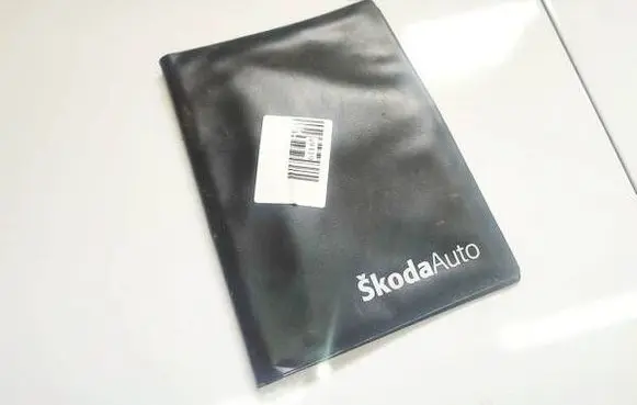 Skoda Octavia Mk2 (1Z) Owners service history hand book 