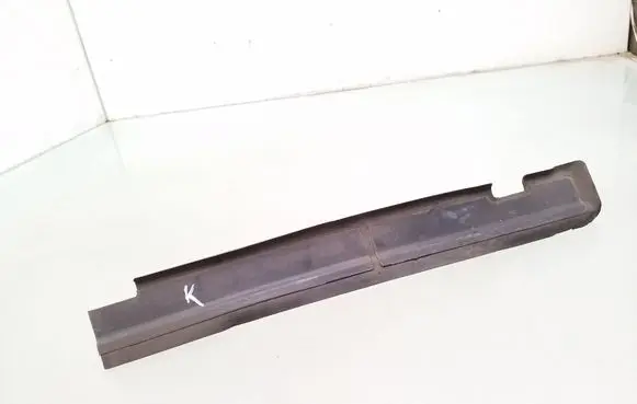 Audi A1 Radiator trim 8X0121331