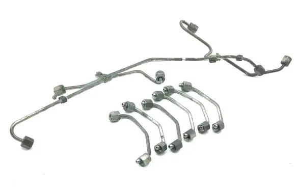 Fuel injector supply line/pipe