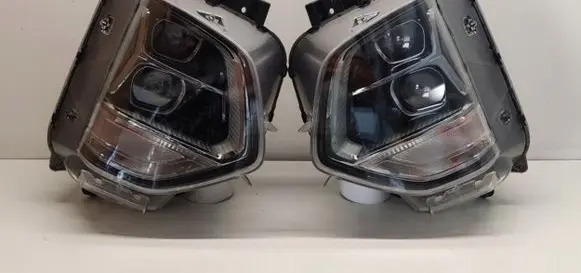Hyundai Santa Fe Headlight/headlamp 92102-S1110 92101-S1110