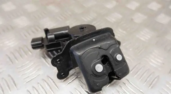 Toyota C-HR I Tailgate/trunk/boot lock/catch/latch 69350F4010