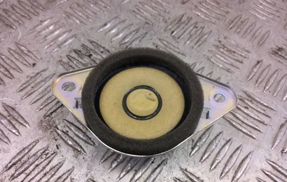 Toyota Prius (XW30) Panel speaker 86160-47070