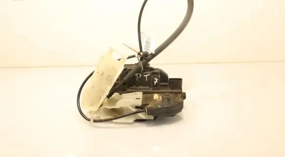 KIA Ceed Rear door lock