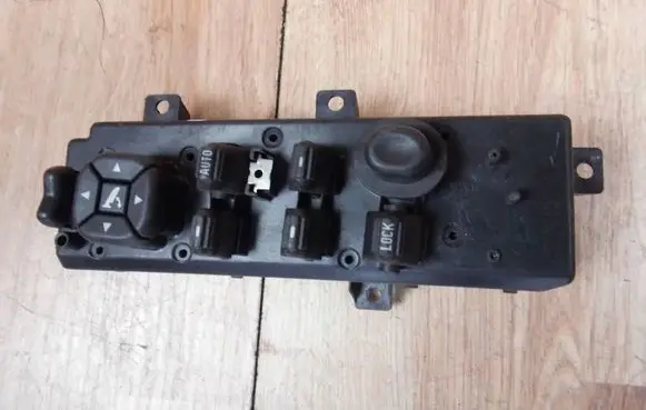 Jeep Grand Cherokee (WJ) Electric window control switch 5HB66DX9AA