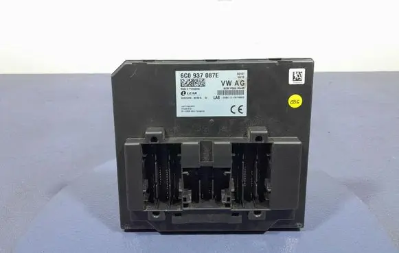 Skoda Fabia Mk3 (NJ) Comfort/convenience module 6C0937087E