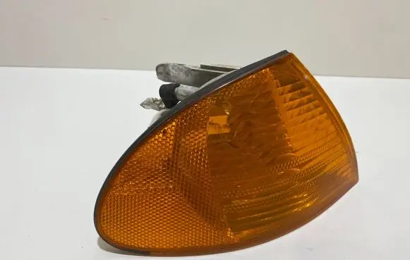 Front indicator light