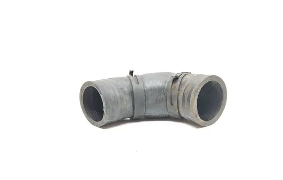 Volkswagen Golf VII Engine coolant pipe/hose 04L131521