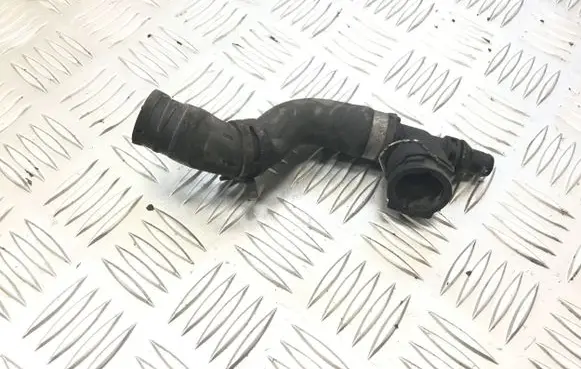 BMW 6 F12 F13 Engine coolant pipe/hose 7575432