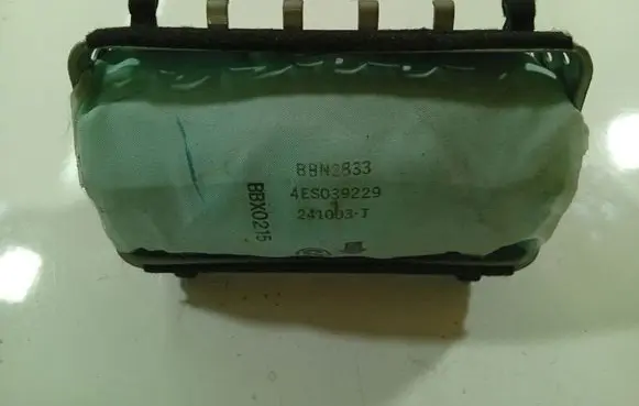 Passenger airbag