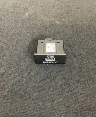 USB socket connector
