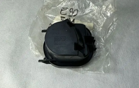 BMW 3 E90 E91 Headlight/headlamp dust cover 63117159563