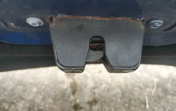 Peugeot 607 Tailgate/trunk/boot lock/catch/latch