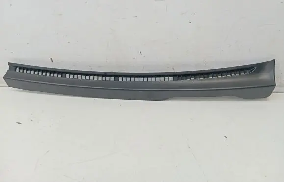 Mercedes-Benz GLC C253 Dashboard air vent grill cover trim A2536890100