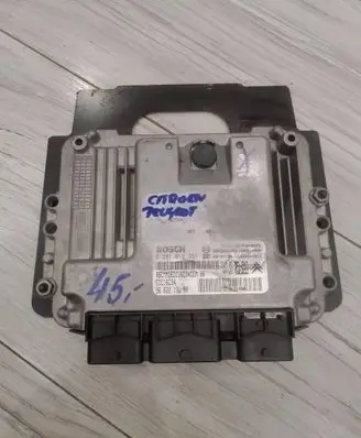 Peugeot 207 Engine control unit/module ECU 0281013331