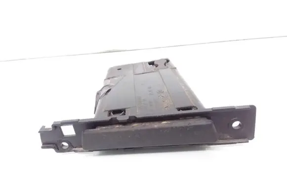 Cup holder front