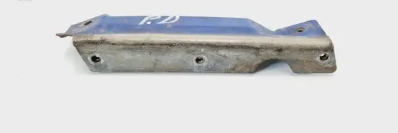 Renault Master II Fender mounting bracket E0049G