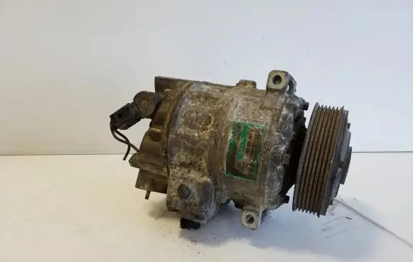 Volkswagen PASSAT B6 Air conditioning (A/C) compressor (pump) 1K0820803D