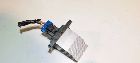 Hyundai Genesis Heater blower motor/fan resistor KA2BP