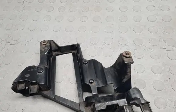 BMW X5 E53 Headlight/headlamp mounting bracket 224568