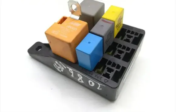 Hyundai Trajet Fuse box set 91180-3A764 0066 031103