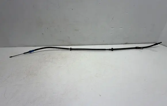 Opel Vivaro Handbrake/parking brake wiring cable 9821098580