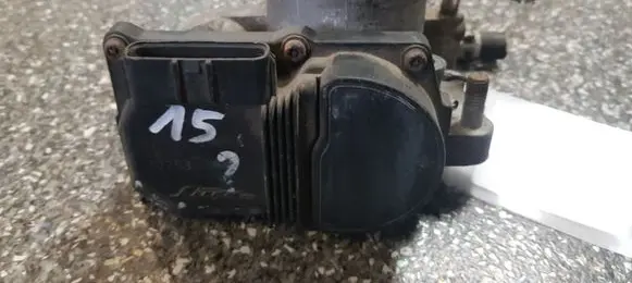 Toyota Corolla E120 E130 Throttle valve 2203028010