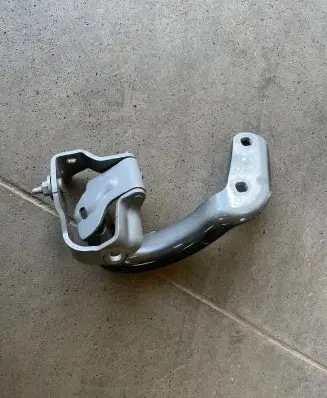 Audi Q7 4M Tailgate/trunk/boot hinge 4M0827299