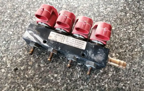 Audi A6 S6 C6 4F LP gas injector 67R010104 110R000040