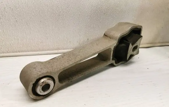 Volvo S80 Engine mount bracket 30793522 BH9SA