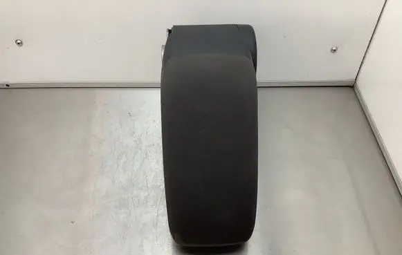 Audi A3 S3 8P Armrest 8P0864207B 100094932 08062006