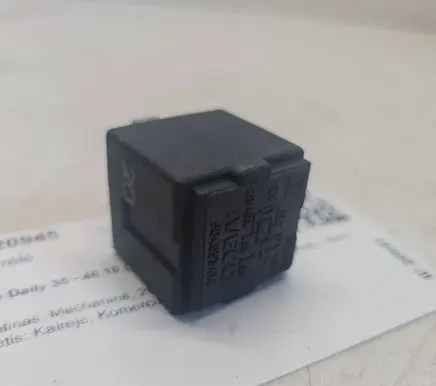 Iveco Daily 3rd gen Other relay 504053414