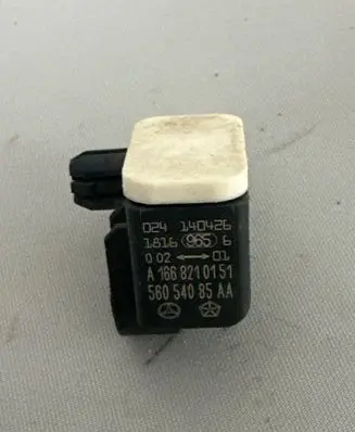 Dodge Durango Airbag deployment crash/impact sensor A1668210151 56054085AA