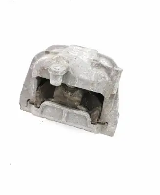 Volkswagen Golf Plus Engine mount bracket