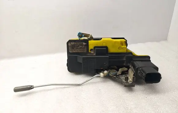 Volvo S80 Rear door lock 9141705