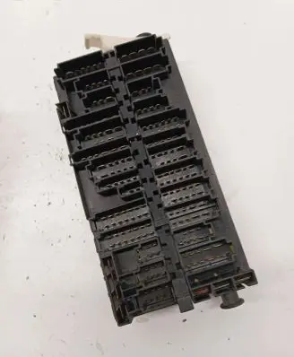 Volkswagen Transporter - Caravelle T4 Fuse box set 357937039