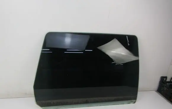 Volkswagen Sharan Rear door window glass 
