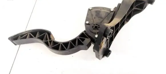 Hyundai Santa Fe Accelerator throttle pedal BAJ0065A2B100 BAJ0065A-2B100