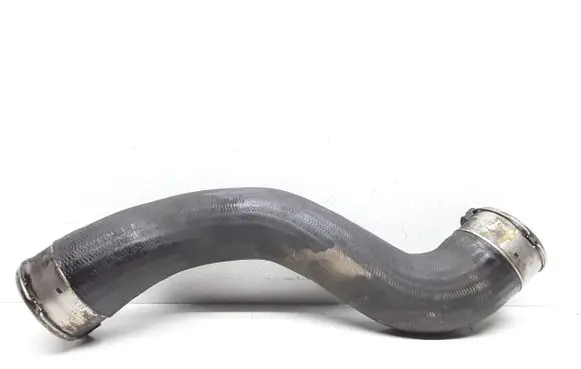 Mercedes-Benz C W204 Intercooler hose/pipe A2045282182