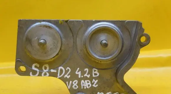 Audi A8 S8 D2 4D Timing belt guard (cover) 077109361B