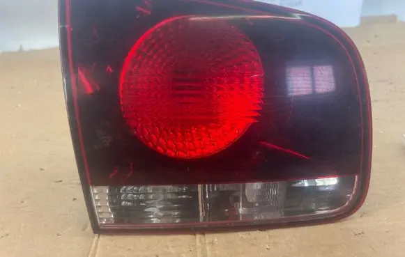 Volkswagen Touareg I Tailgate rear/tail lights 28269003