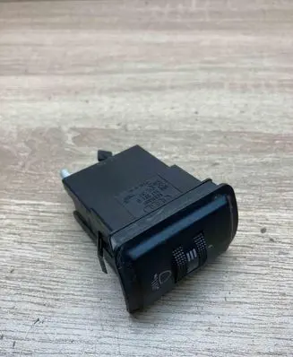 Audi A4 S4 B5 8D Headlight level height control switch 8D0941301B