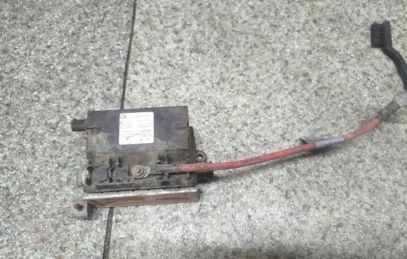 BMW 3 E46 Coolant heater 64126904668 02T049 1488901
