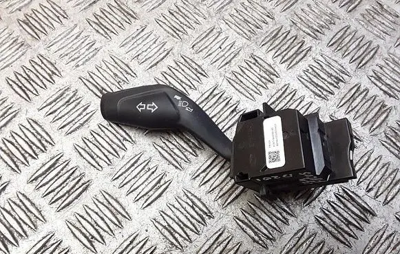 Ford Focus Light switch av6t13335ad