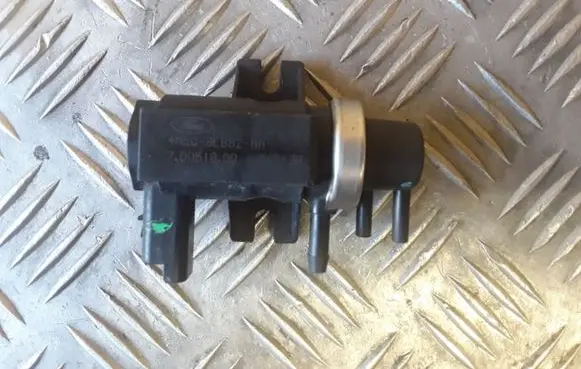 Peugeot 607 Turbo solenoid valve 4M5Q9E882AA 70051800