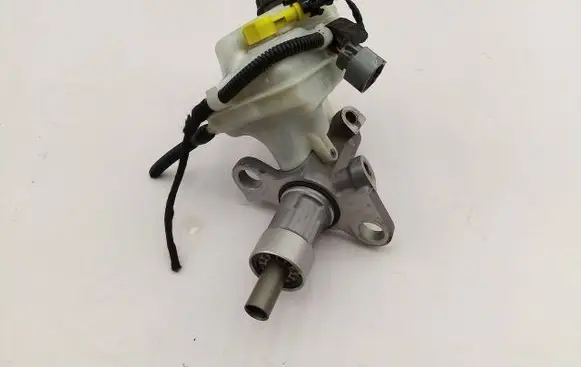 Opel Astra J Brake booster