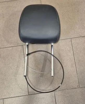 KIA Sportage Front seat headrest 